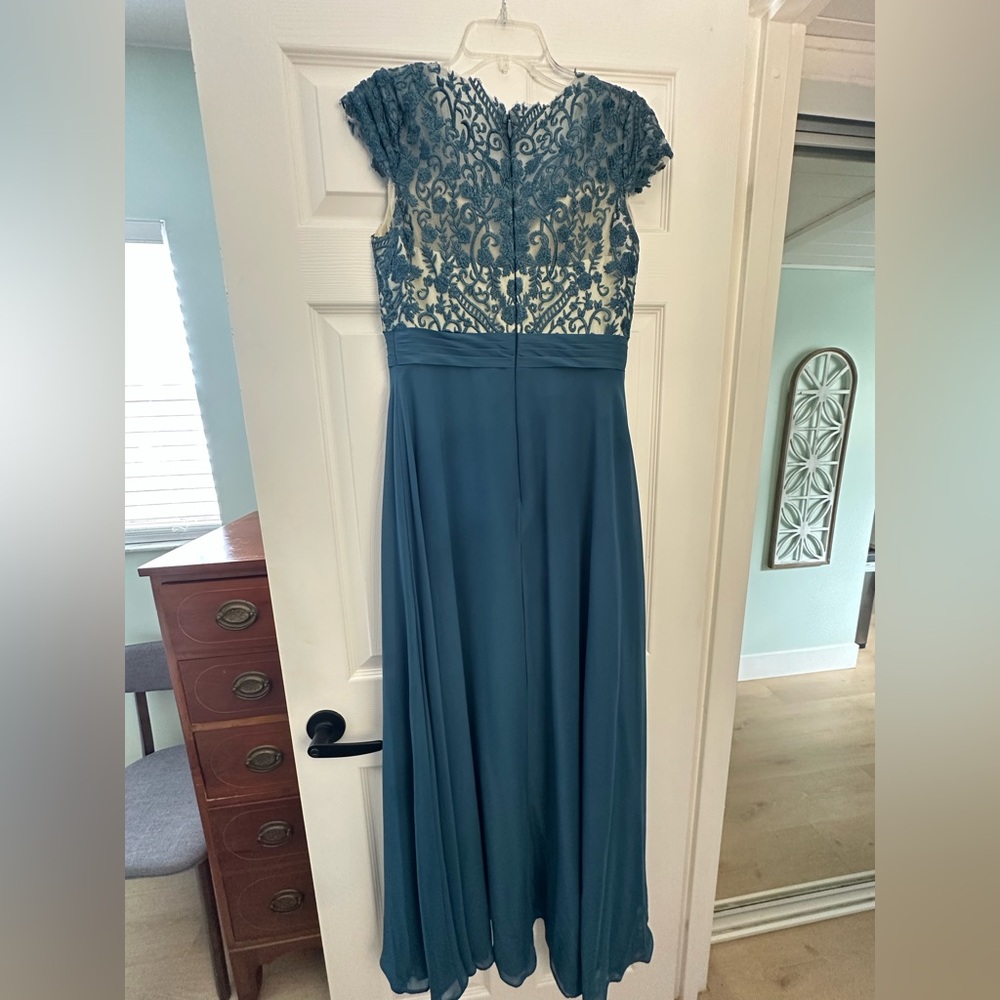 JJ’s House Teal Blue Lace Top Evening Gown - Picture 2 of 6
